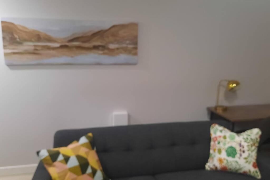 Carsonway Basement Suite Edmonton Eksteriør billede